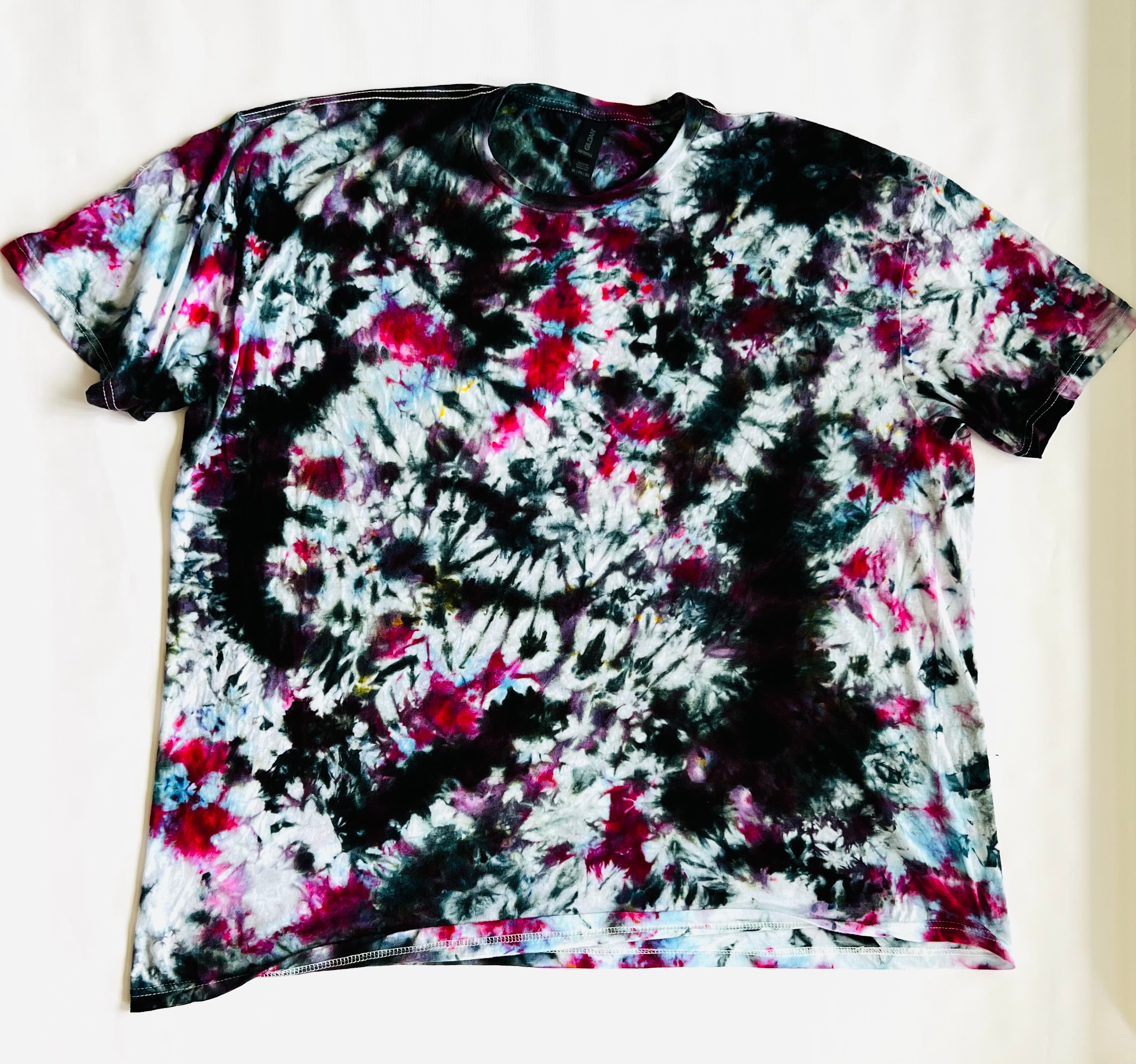 cute plus sized girl clothing haul women vacation tie dye hand dye custom colorful black pink gray summer clothes super cool