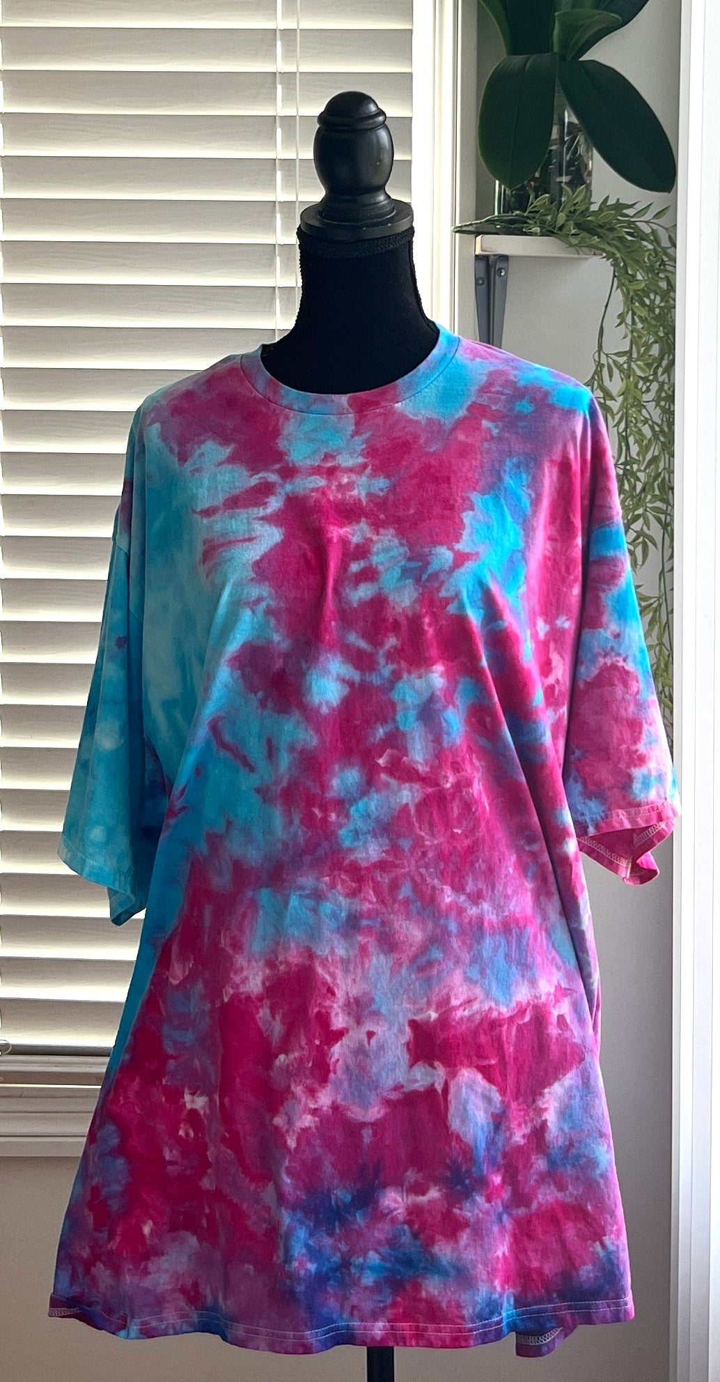 SIZE 5XL - BLUE SCAPE TIE DYE T-SHIRT