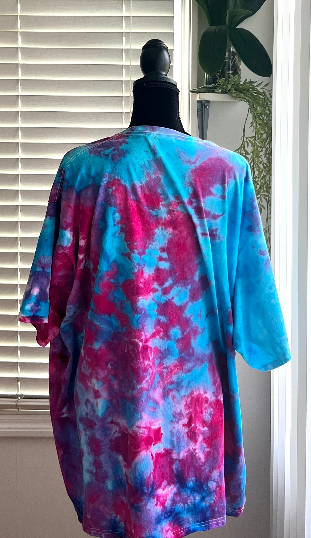 SIZE 5XL - BLUE SCAPE TIE DYE T-SHIRT