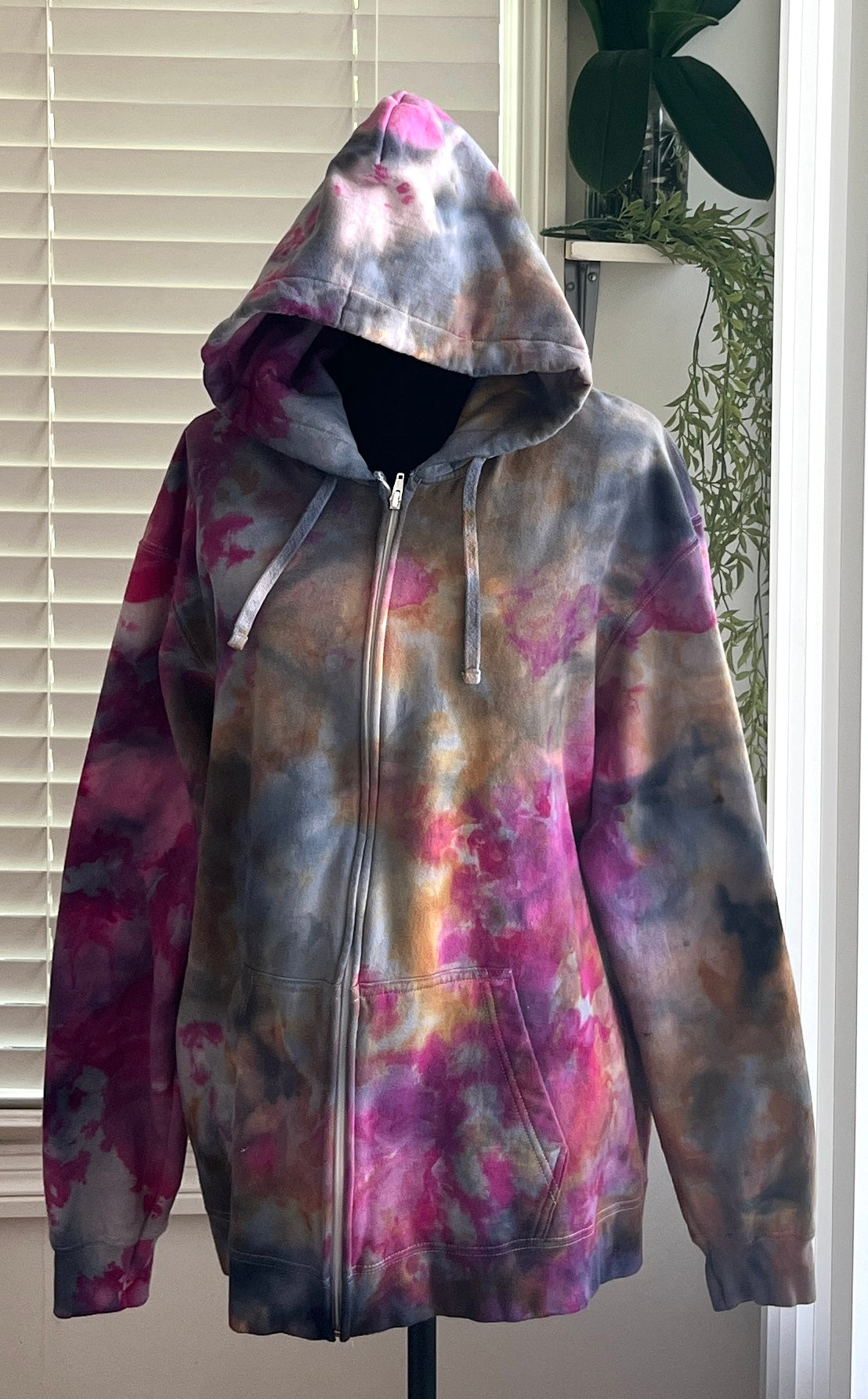 SIZE XL - MOODY BLOOM  TIE DYE ZIP UP HOODIE
