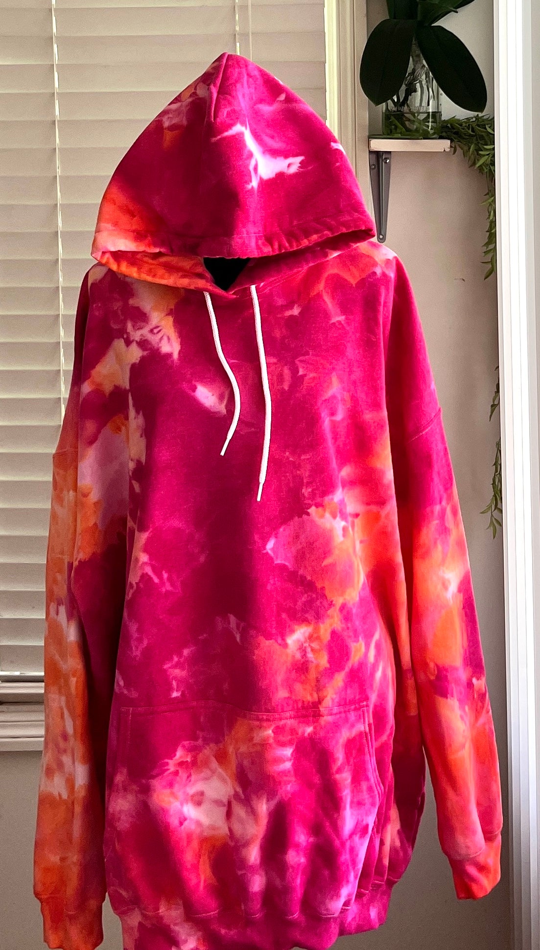 SIZE 5XL - STRAWBERRY PEACH HOODIE TIE DYE