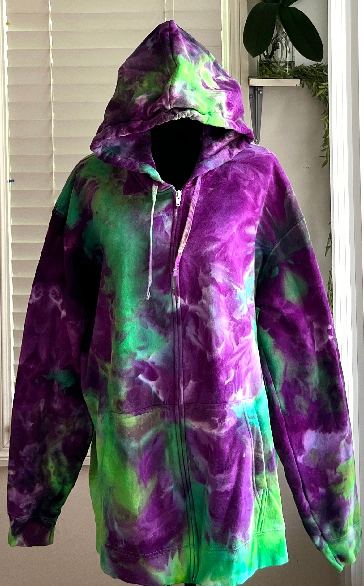 SIZE 2XL - GREENY GRAPE TIE DYE FULL ZIP HOODIE