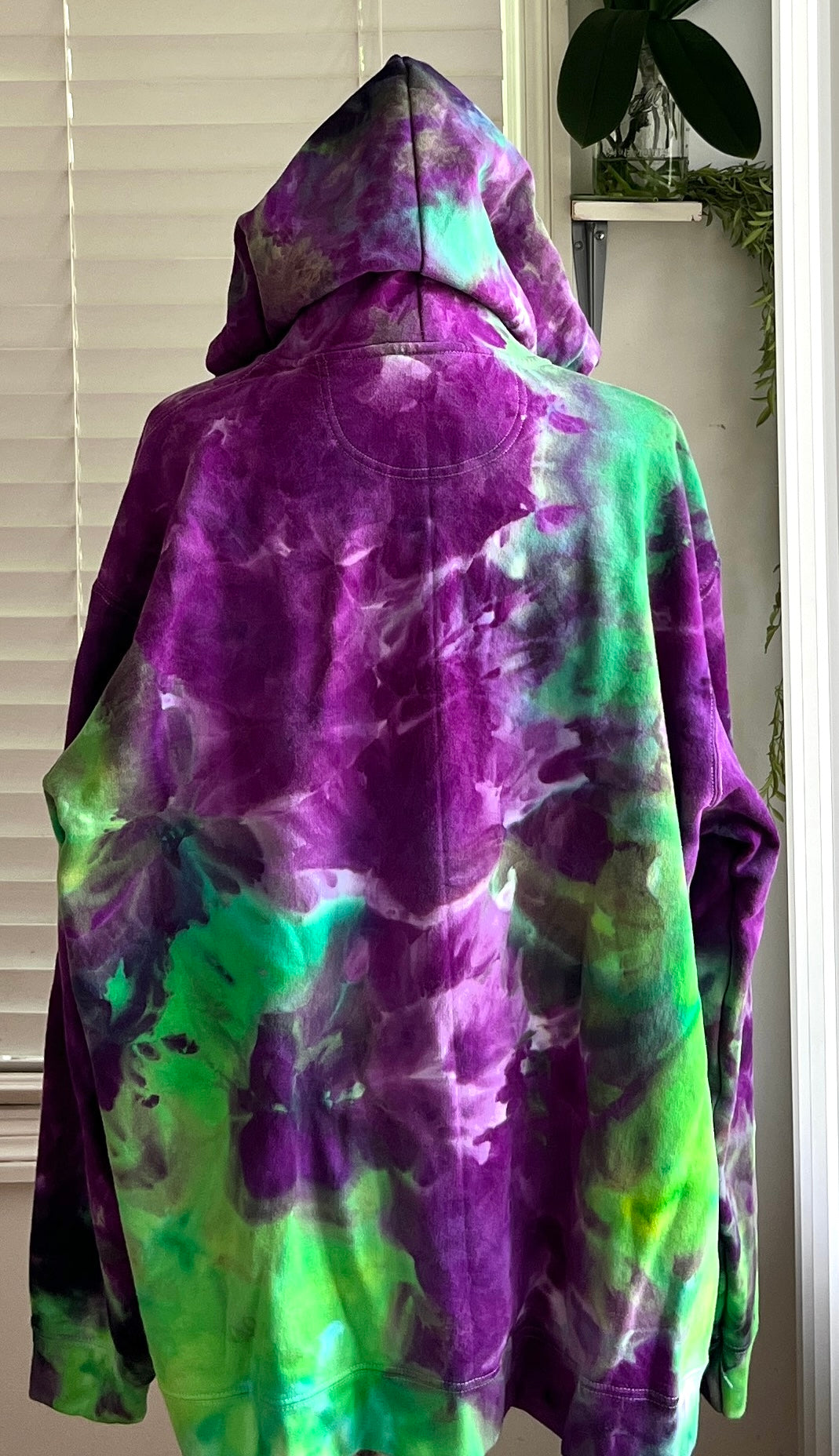 SIZE 2XL - GREENY GRAPE TIE DYE FULL ZIP HOODIE