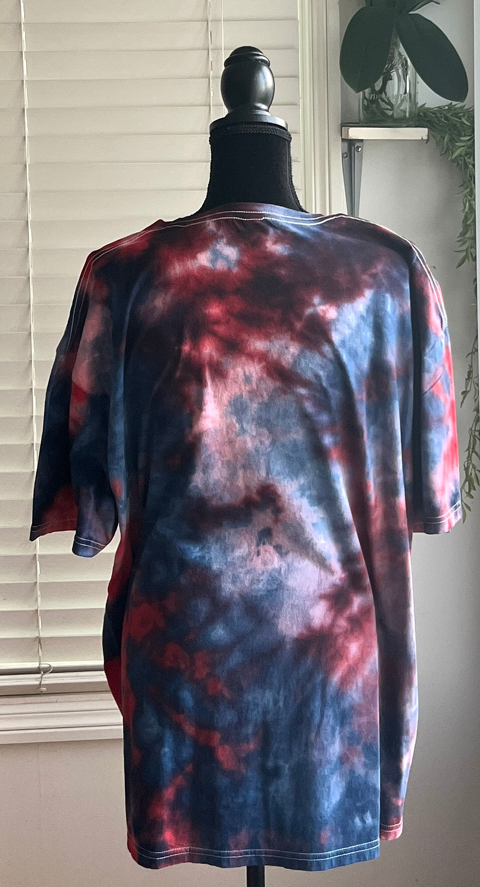 SIZE 2X-LARGE - EXPLOSIVE TIE DYE T-SHIRT