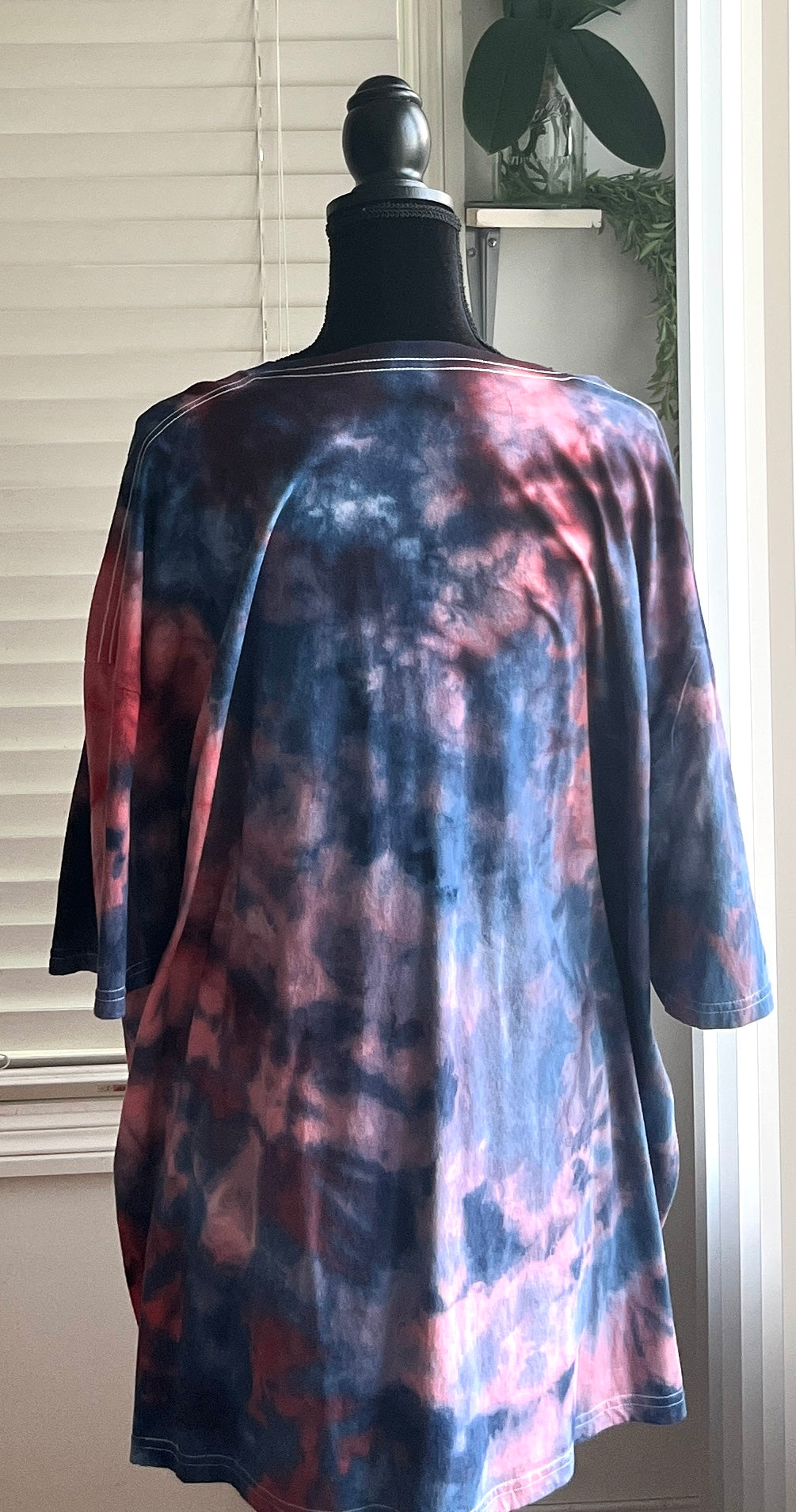 SIZE 4X-LARGE - EXPLOSIVE TIE DYE T-SHIRT