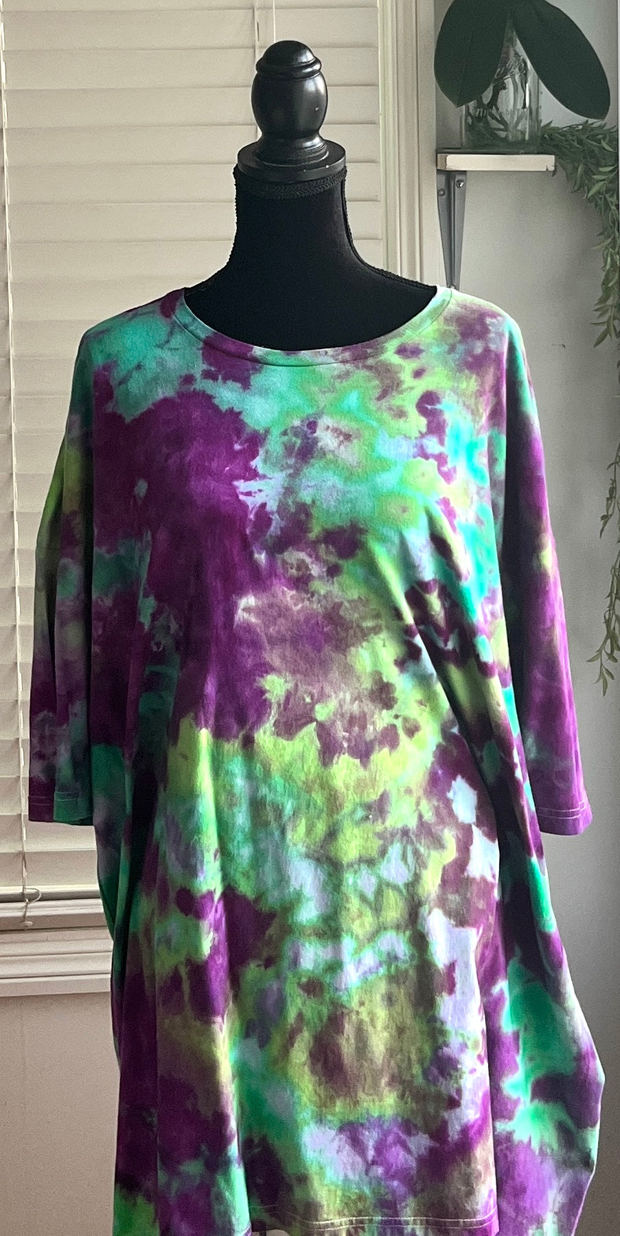 SIZE 5X-LARGE - JUICY BEETLE TIE DYE T-SHIRT