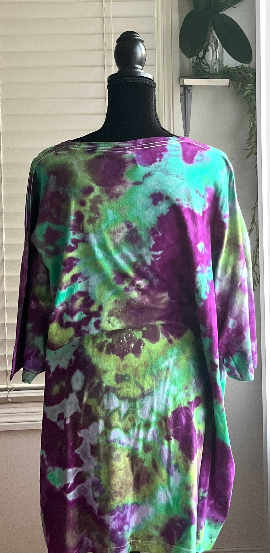 SIZE 5X-LARGE - JUICY BEETLE TIE DYE T-SHIRT