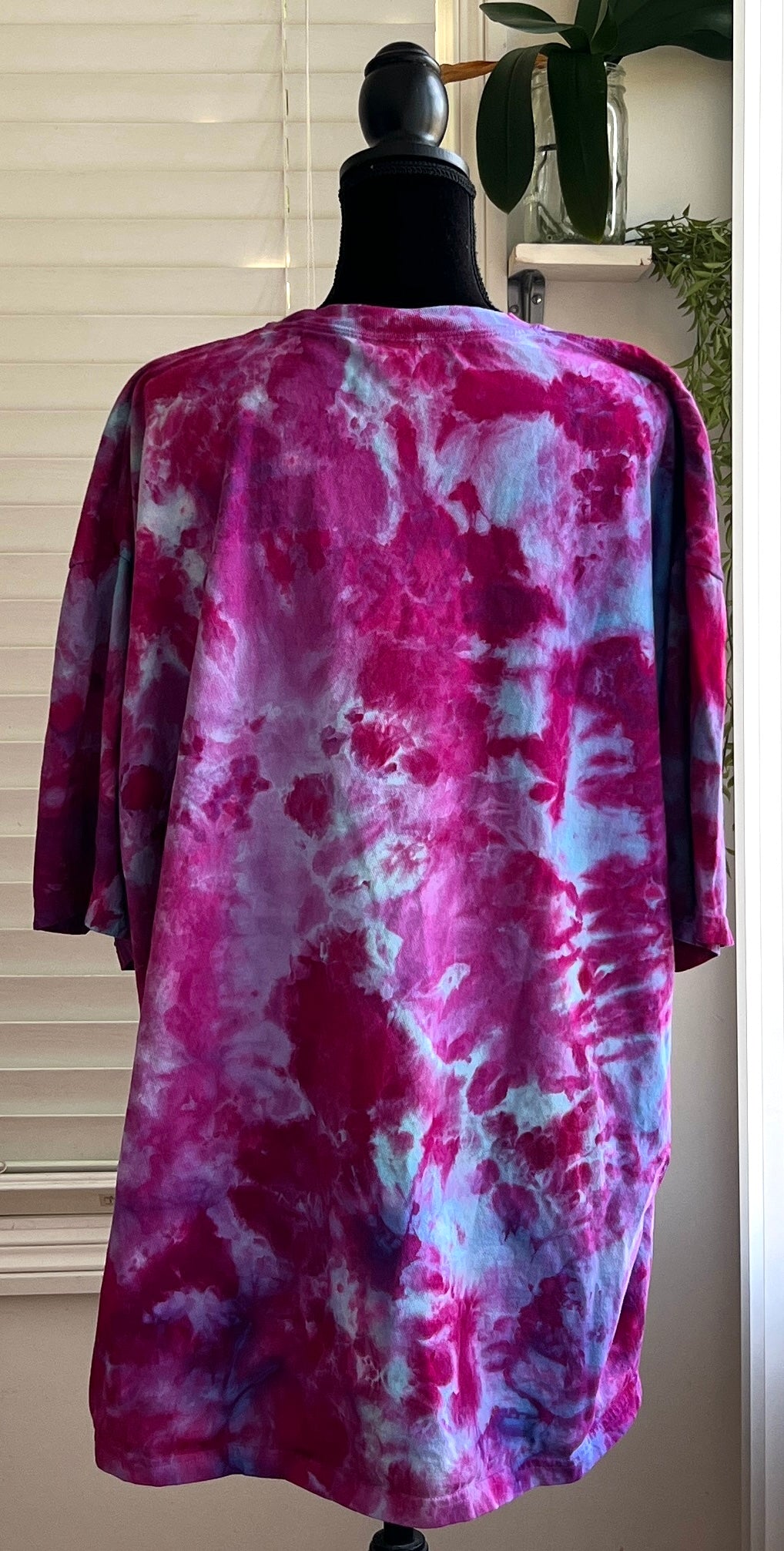 SIZE 4X-LARGE - BERRY WATER TIE DYE
