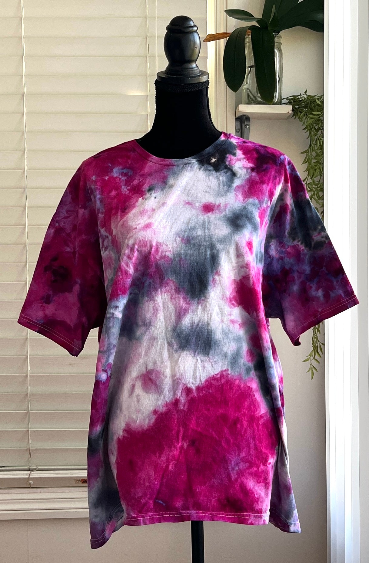 SIZE X-LARGE - STORMY PETALS TIE DYE