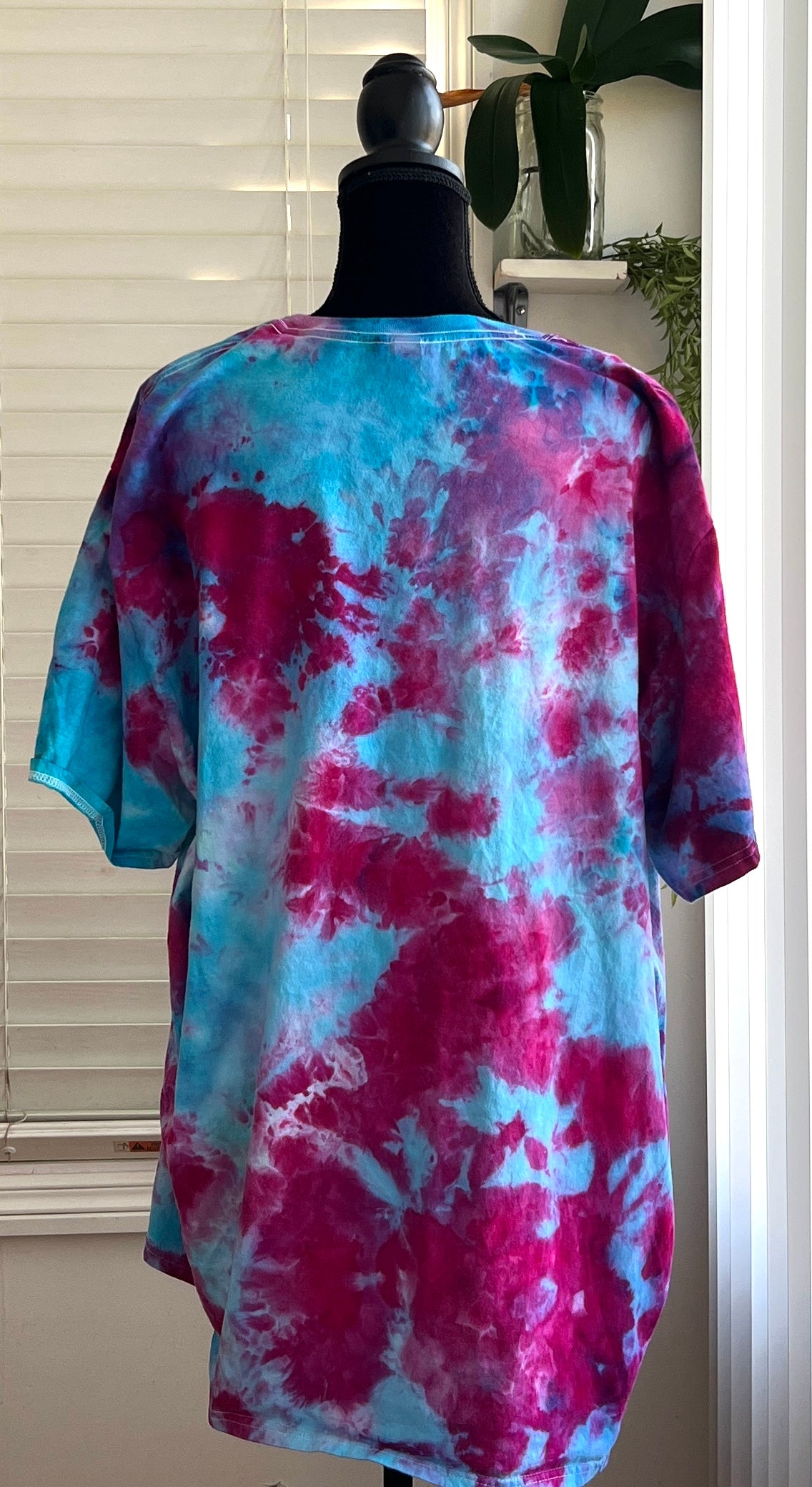 SIZE 3X-LARGE - BERRY WATER TIE DYE
