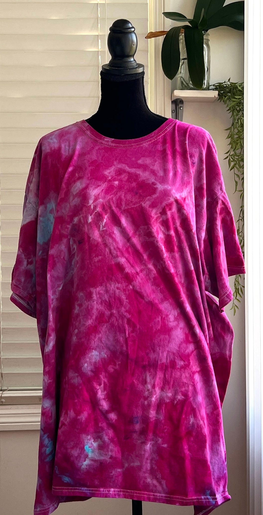 SIZE 5X-LARGE - BERRY WATER TIE DYE
